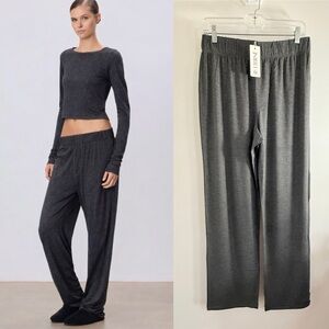 Luxurious Eterne Charcoal Gray Lounge Pants